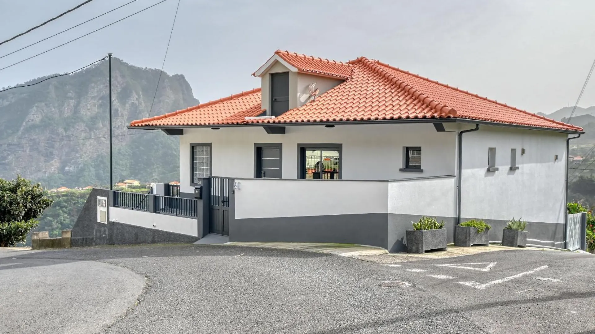 Apartamento Casa Dos Anjos, A Home In Madeira São Roque do Faial